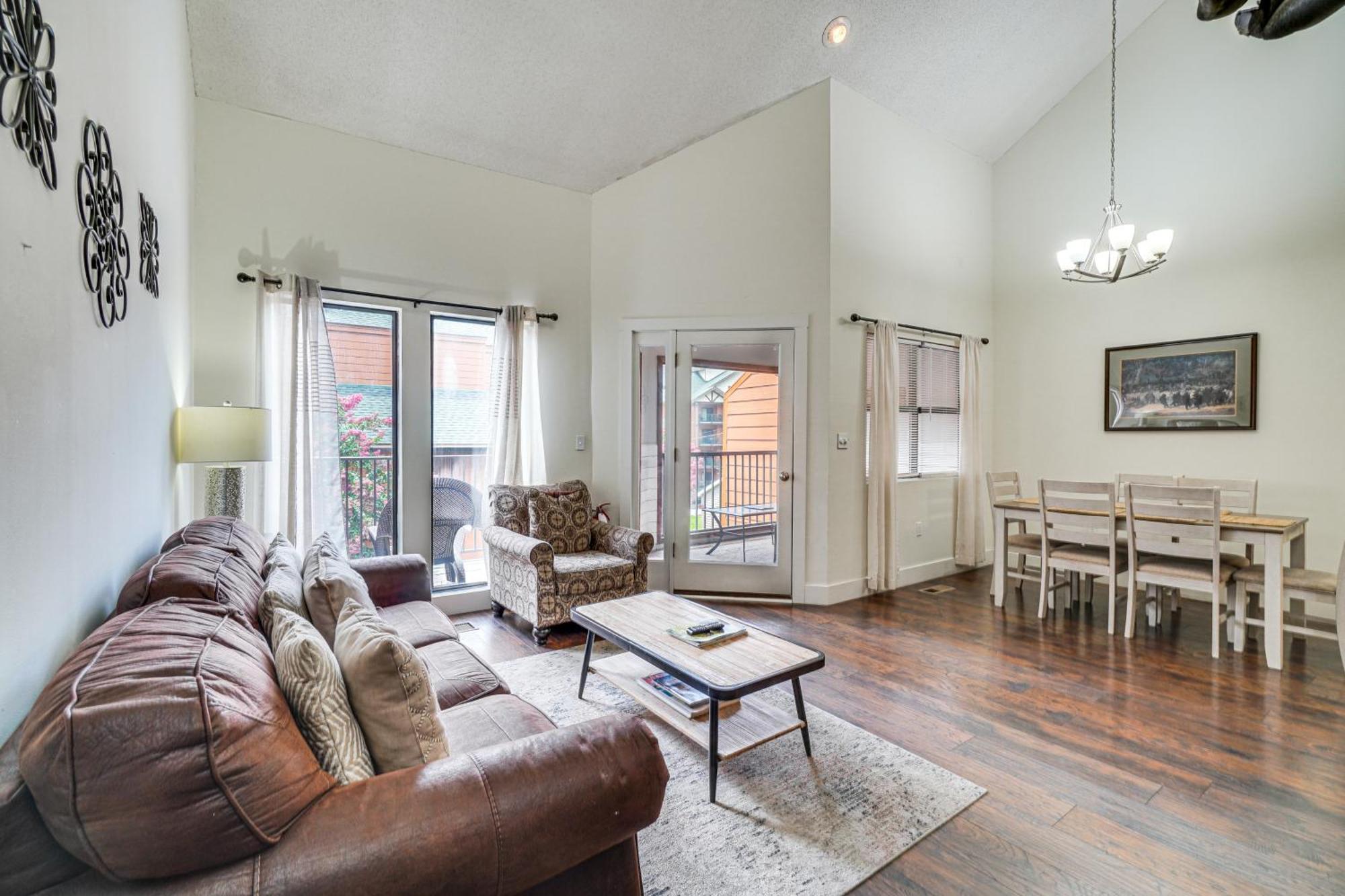Gatlinburg Mountain Townhome With Pool Access! エクステリア 写真