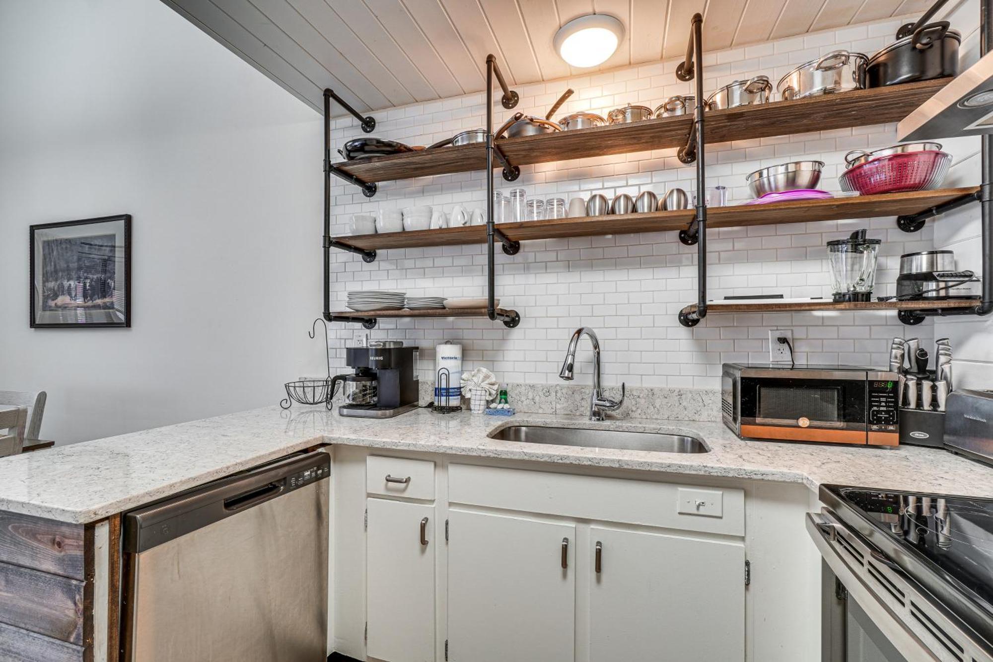 Gatlinburg Mountain Townhome With Pool Access! エクステリア 写真